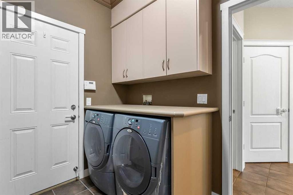 125 Cougarstone Manor SW, Calgary, Alberta  T3H 5N4 - Photo 20 - A2341626