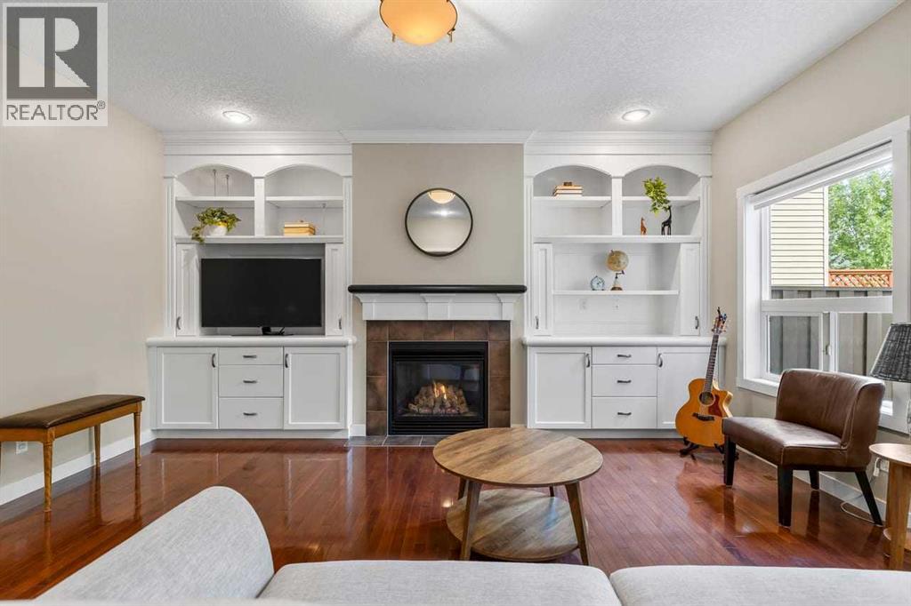 125 Cougarstone Manor SW, Calgary, Alberta  T3H 5N4 - Photo 7 - A2341626