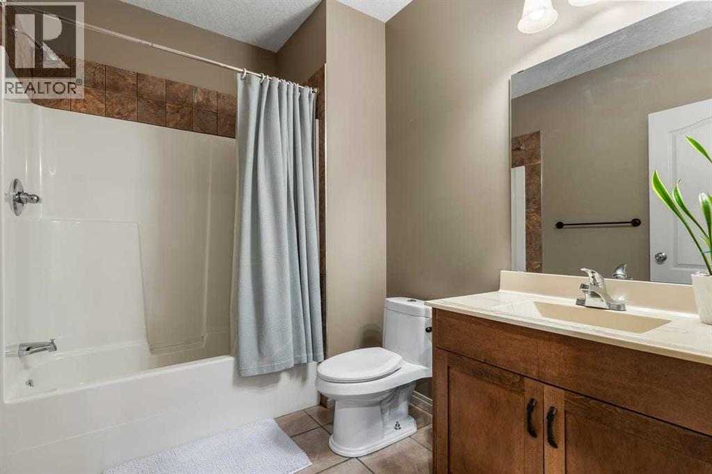 125 Cougarstone Manor SW, Calgary, Alberta  T3H 5N4 - Photo 43 - A2341626