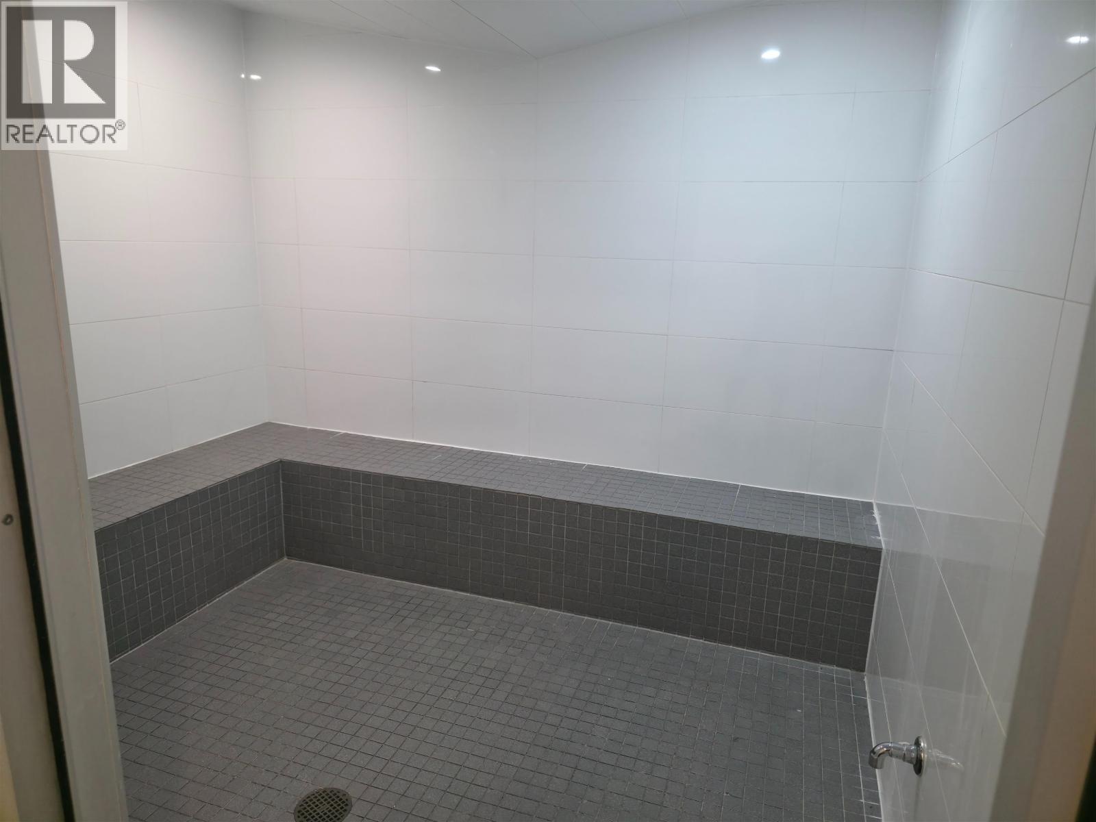507 258 NELSON'S COURT photo 27