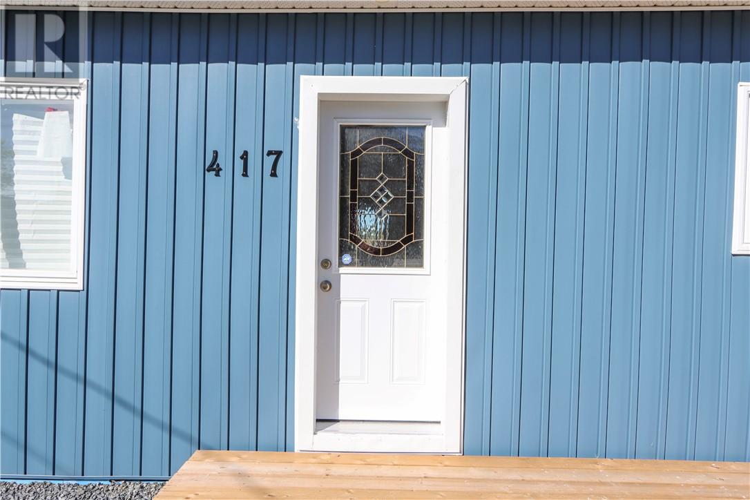 417 Burton Avenue, Sudbury, Ontario  P3C 4K6 - Photo 2 - 2130452