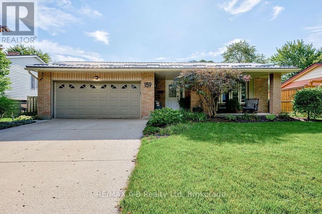 159 Lightbourne Avenue, Stratford, Ontario  N4Z 1C8 - Photo 2 - X13800744