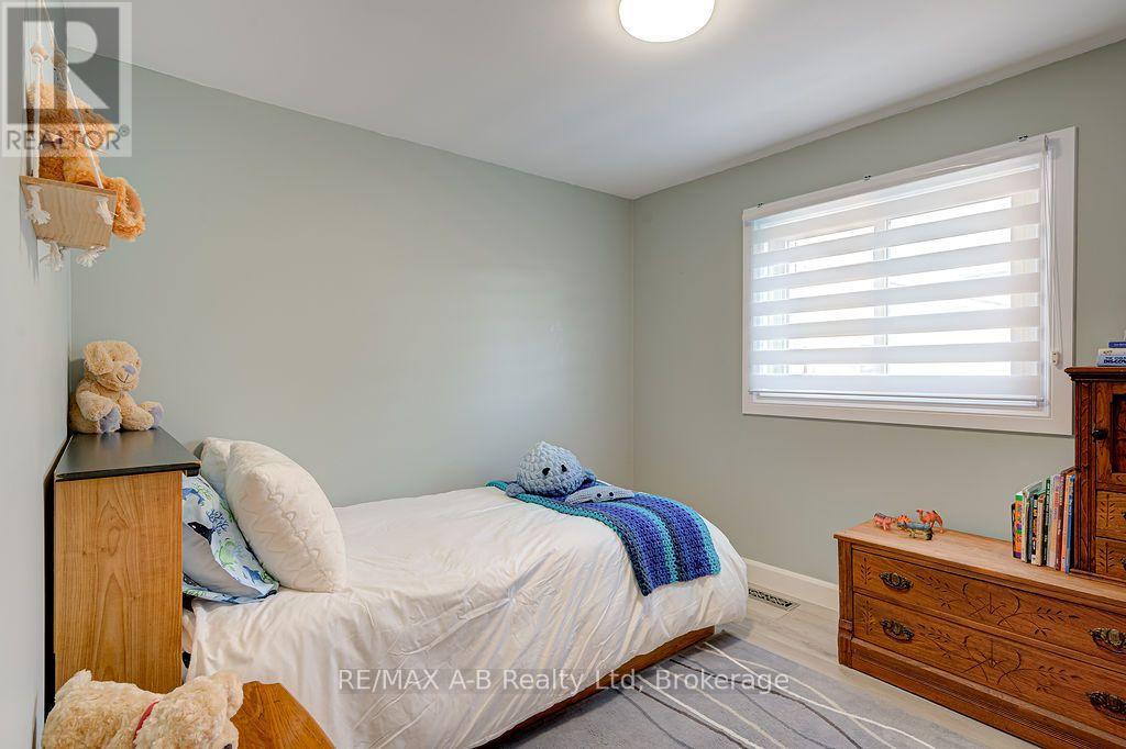 159 Lightbourne Avenue, Stratford, Ontario  N4Z 1C8 - Photo 27 - X13800744