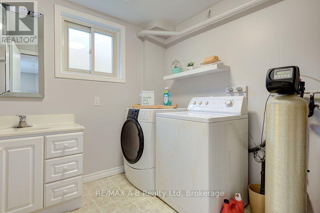 159 Lightbourne Avenue, Stratford, Ontario  N4Z 1C8 - Photo 32 - X13800744