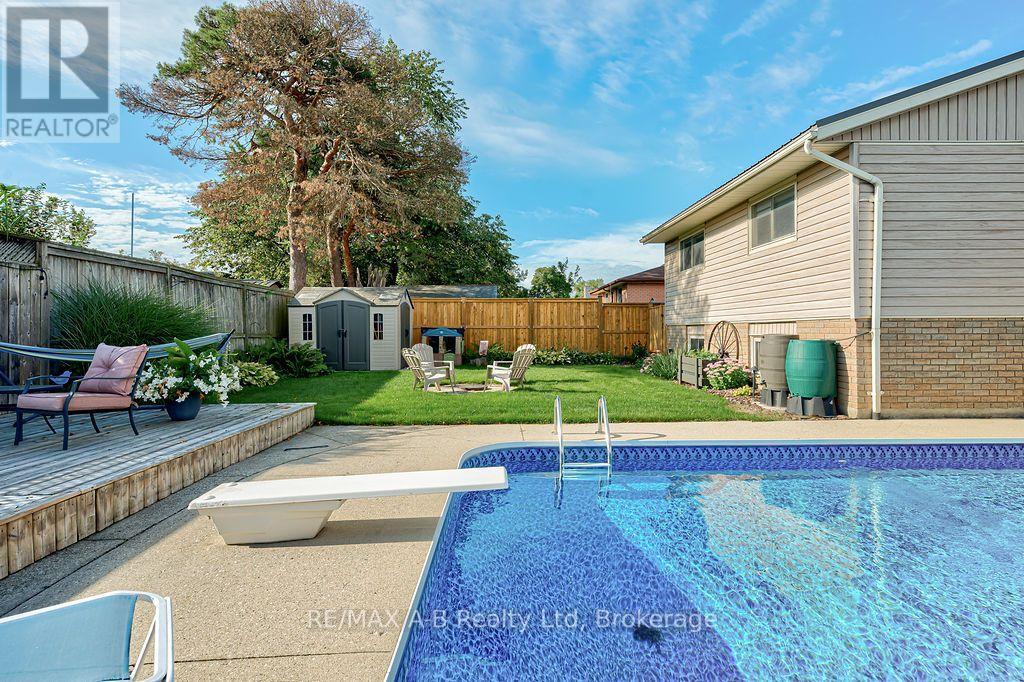 159 Lightbourne Avenue, Stratford, Ontario  N4Z 1C8 - Photo 45 - X13800744