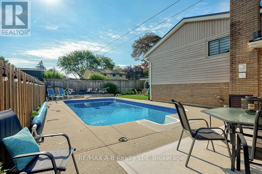 159 Lightbourne Avenue, Stratford, Ontario  N4Z 1C8 - Photo 47 - X13800744