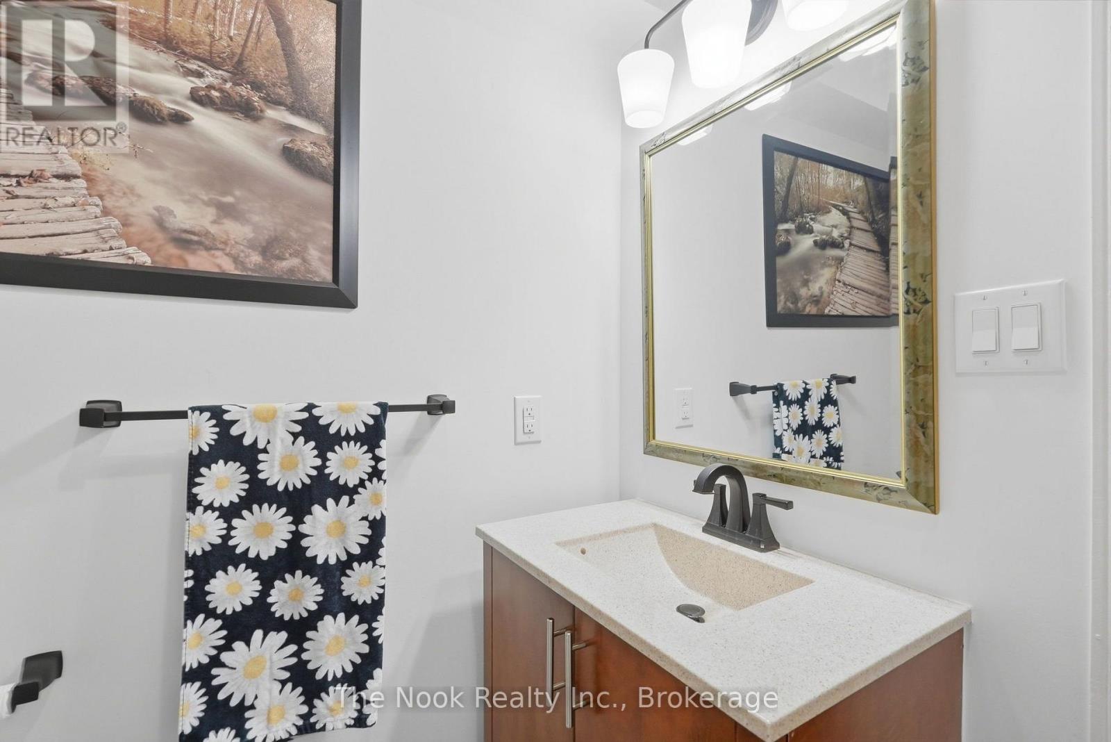 1120 Ormond Drive, Oshawa, Ontario L1K 2Z7 - Photo 12 - E13800696