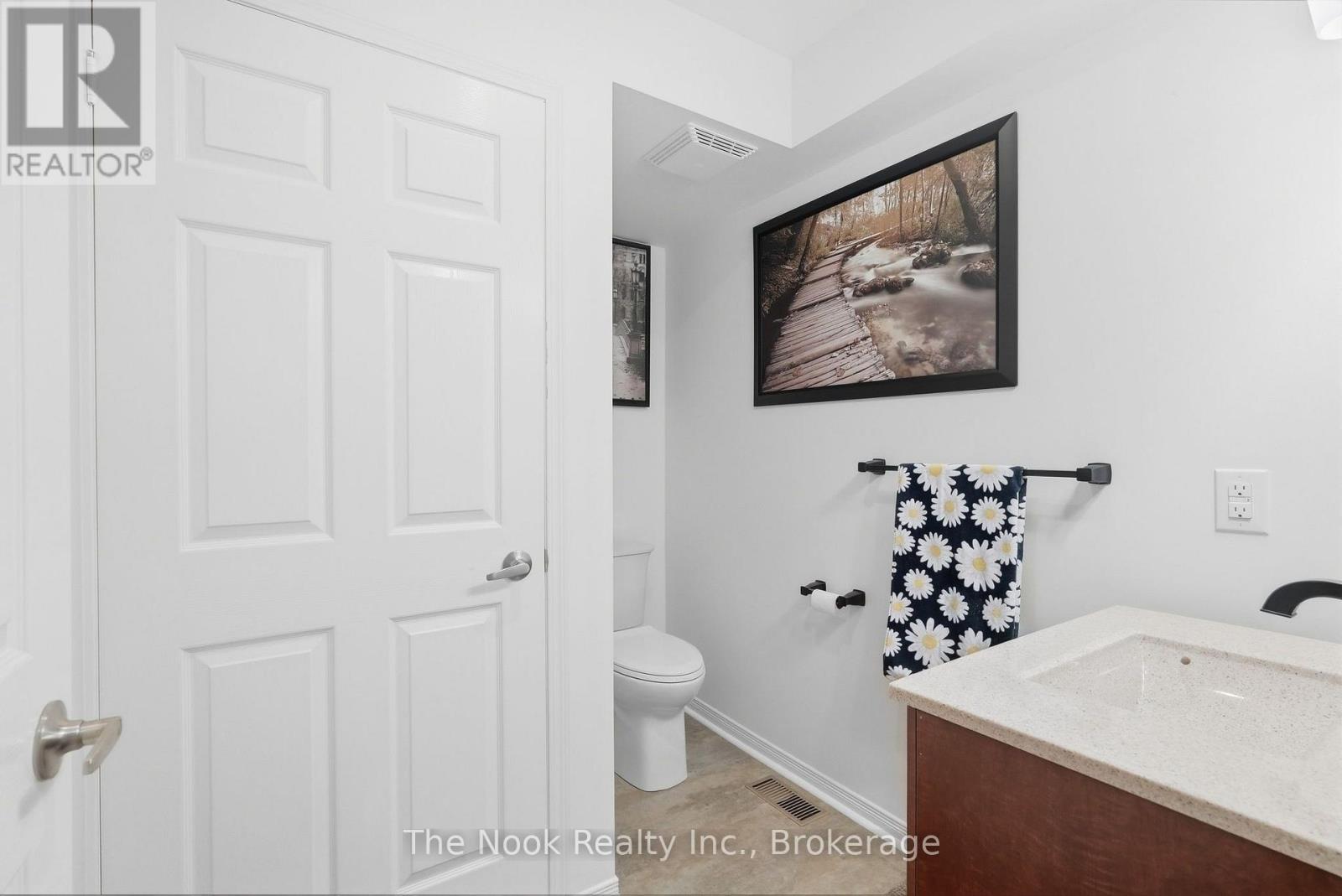 1120 Ormond Drive, Oshawa, Ontario L1K 2Z7 - Photo 13 - E13800696
