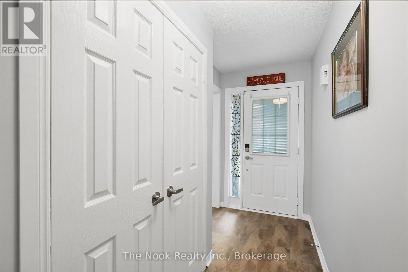 1120 Ormond Drive, Oshawa, Ontario L1K 2Z7 - Photo 3 - E13800696
