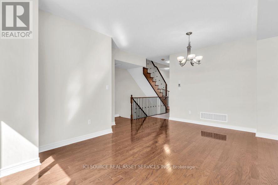 4 - 3215 Thomas Street, Mississauga, Ontario  L5M 0M2 - Photo 14 - W13789454