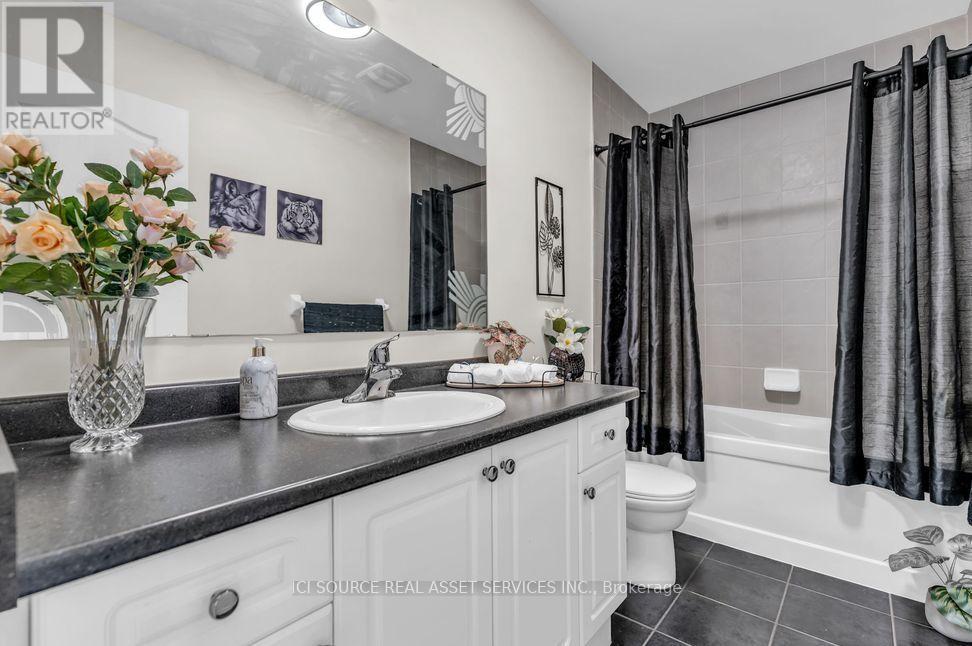 4 - 3215 Thomas Street, Mississauga, Ontario  L5M 0M2 - Photo 7 - W13789454