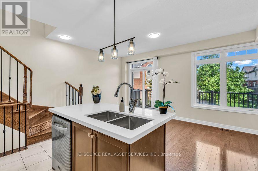 4 - 3215 Thomas Street, Mississauga, Ontario  L5M 0M2 - Photo 16 - W13789454