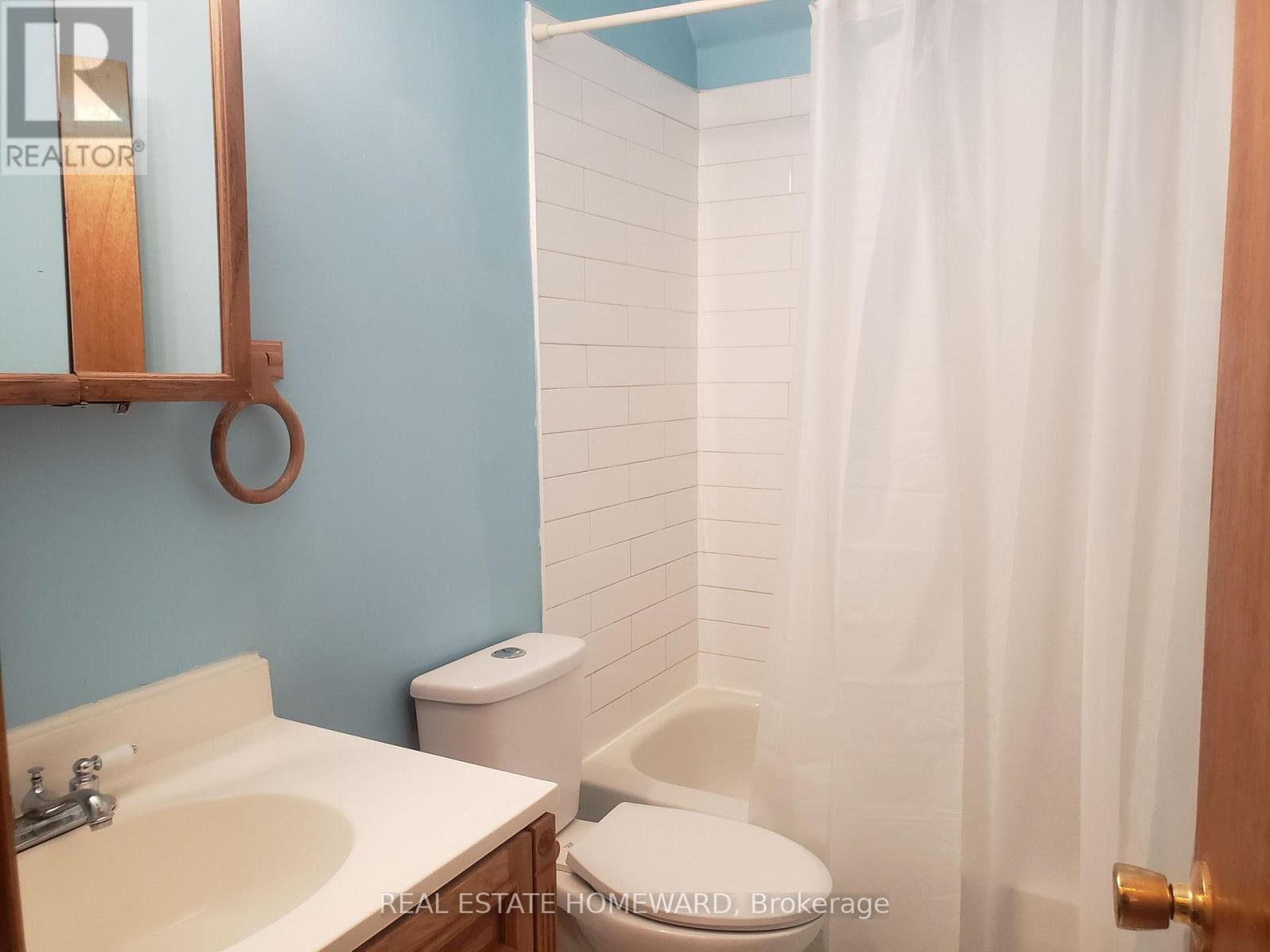A (1st Flr) - 687 Dupont Street, Toronto, Ontario  M6G 1Z5 - Photo 16 - W13653488