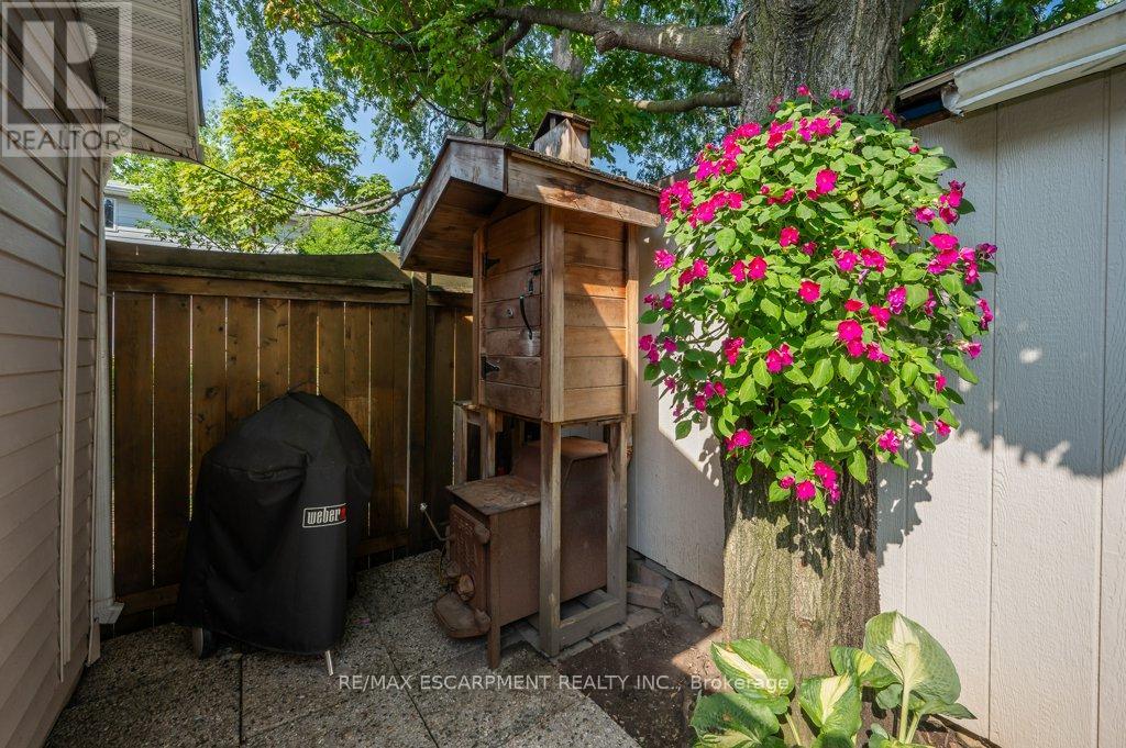 1482 Epping Road, Burlington, Ontario  L7M 1P4 - Photo 43 - W13607382