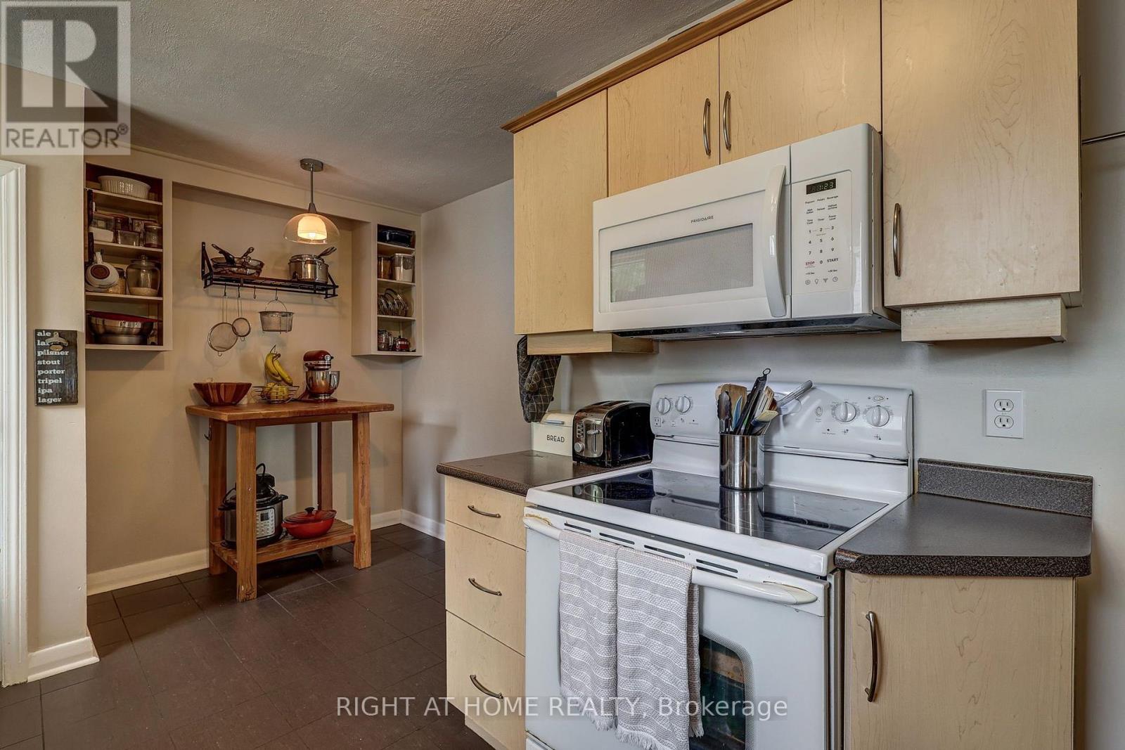42 Graham Crescent, London East, Ontario  N5W 4L8 - Photo 10 - X13800712