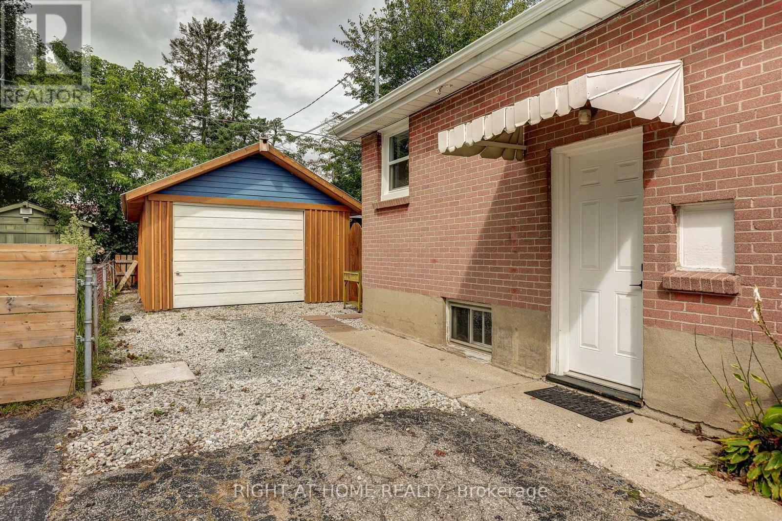42 Graham Crescent, London East, Ontario  N5W 4L8 - Photo 26 - X13800712
