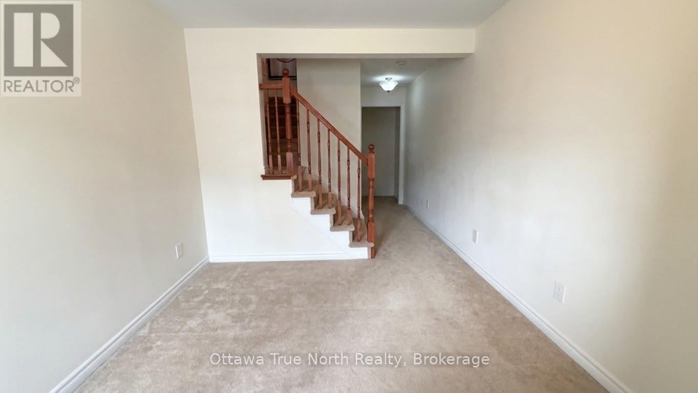 305 Menorca Drive, Ottawa, Ontario  K2S 0M1 - Photo 4 - X13800782