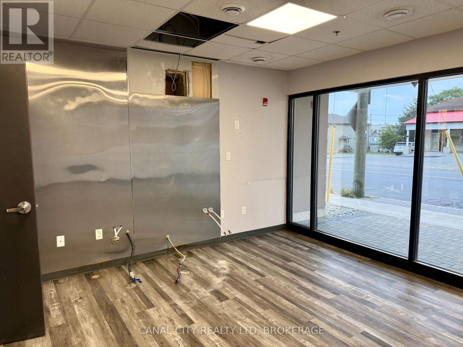 1 - 29 Pine Street S, Thorold, Ontario  L2V 3L1 - Photo 5 - X13800720