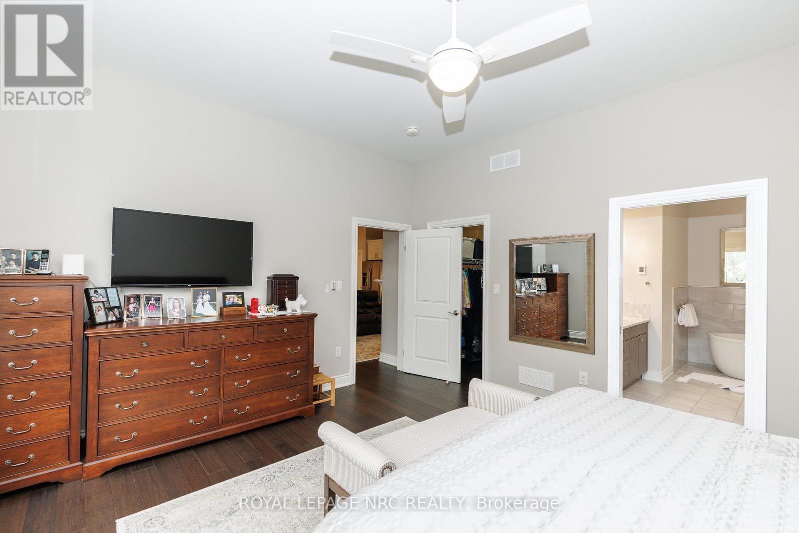 23 Francescso Crescent, St. Catharines, Ontario  L2S 4C7 - Photo 24 - X13800748