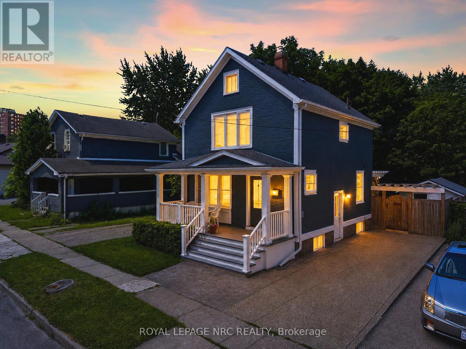 5 Greenlaw Place, St. Catharines, Ontario  L2R 4S5 - Photo 1 - X13800764