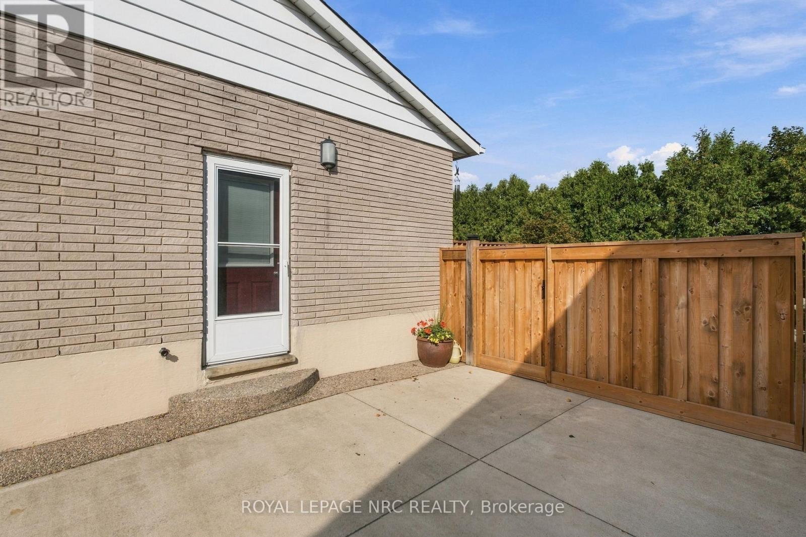37 Viking Drive, Grimsby, Ontario  L3M 3V2 - Photo 23 - X13800778