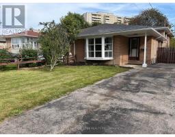 219 LYNEDOCK CRESCENT, Toronto, Ontario