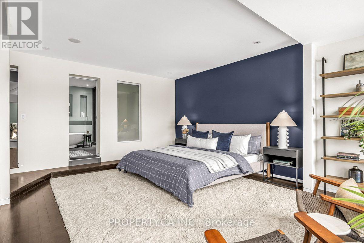 270 Euclid Avenue, Toronto, Ontario  M6J 2K2 - Photo 16 - C13800724