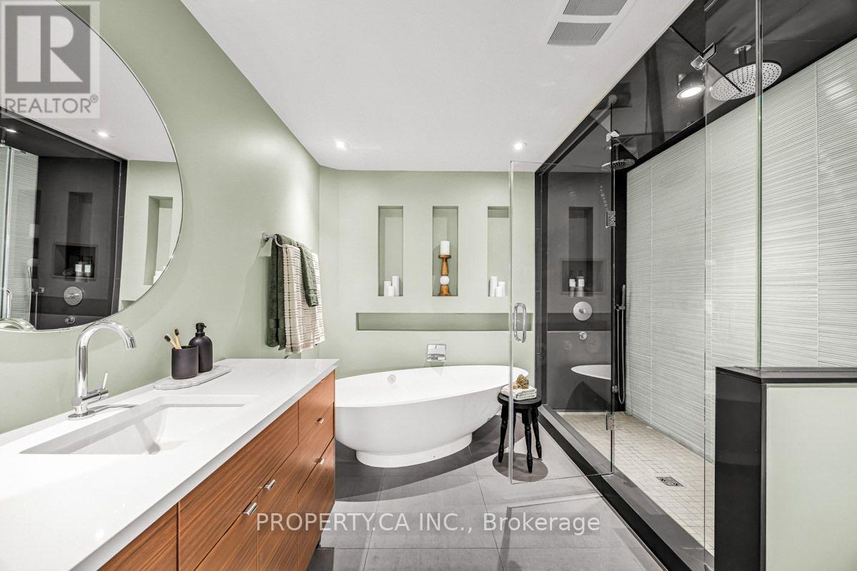 270 Euclid Avenue, Toronto, Ontario  M6J 2K2 - Photo 19 - C13800724