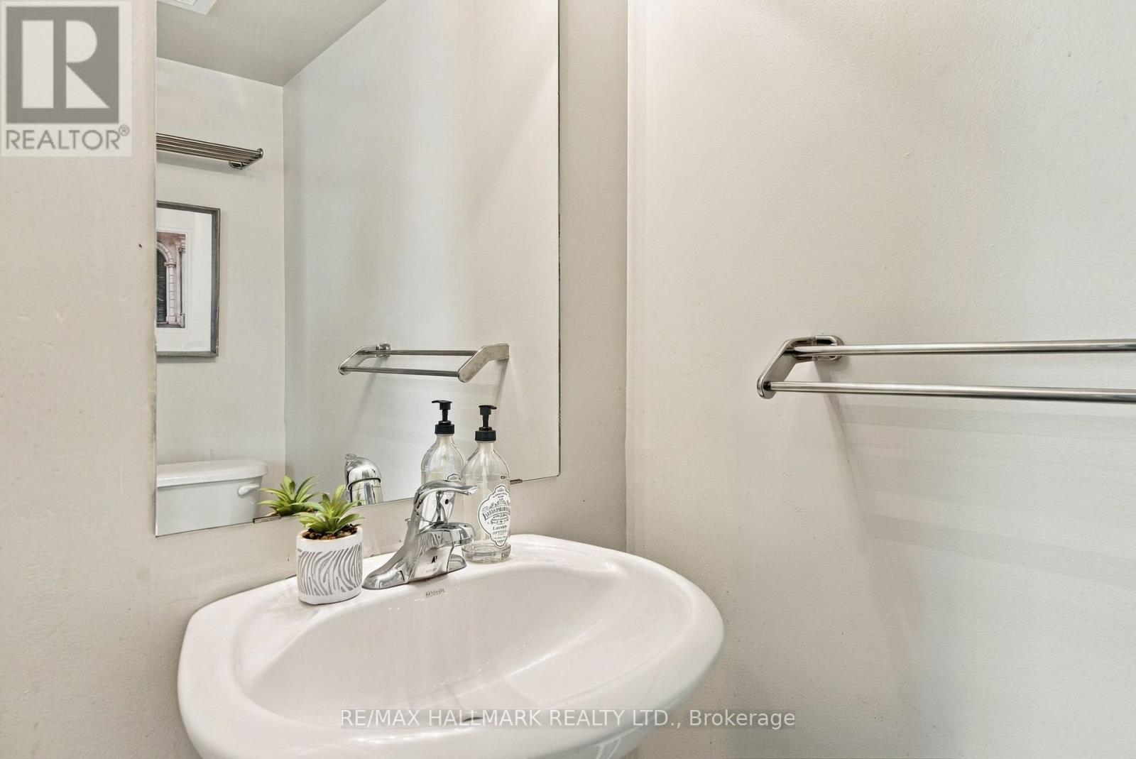 549 Shuter Street, Toronto, Ontario  M5A 1X9 - Photo 20 - C13800734