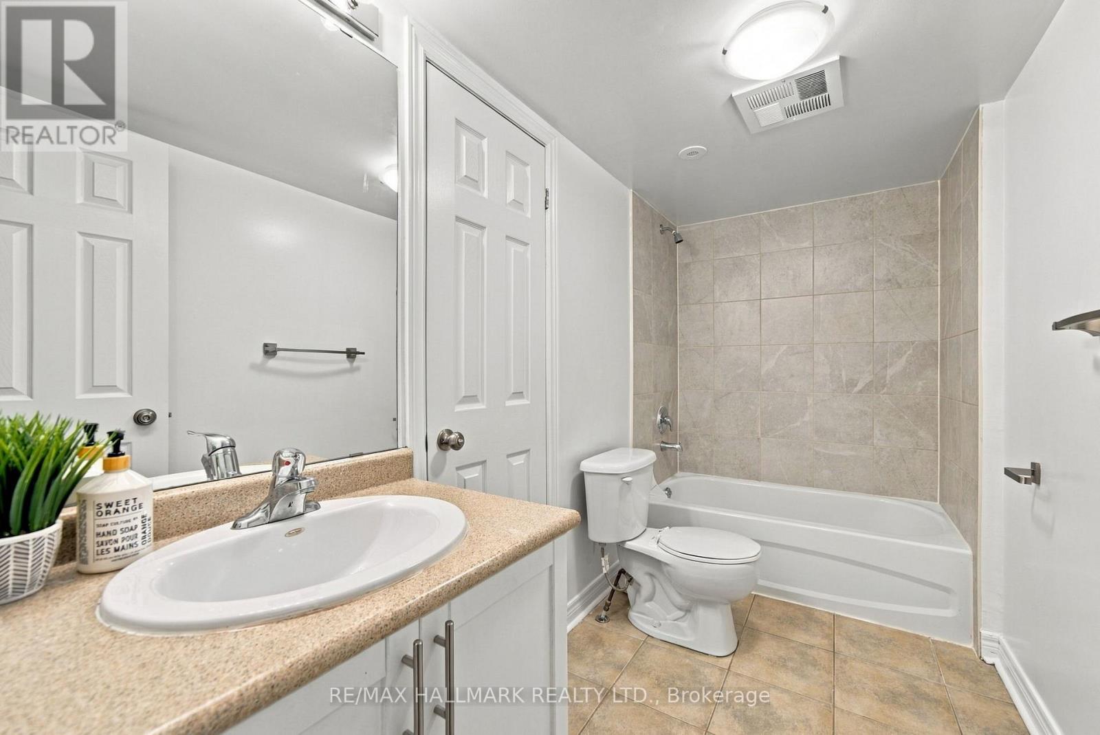 549 Shuter Street, Toronto, Ontario  M5A 1X9 - Photo 21 - C13800734