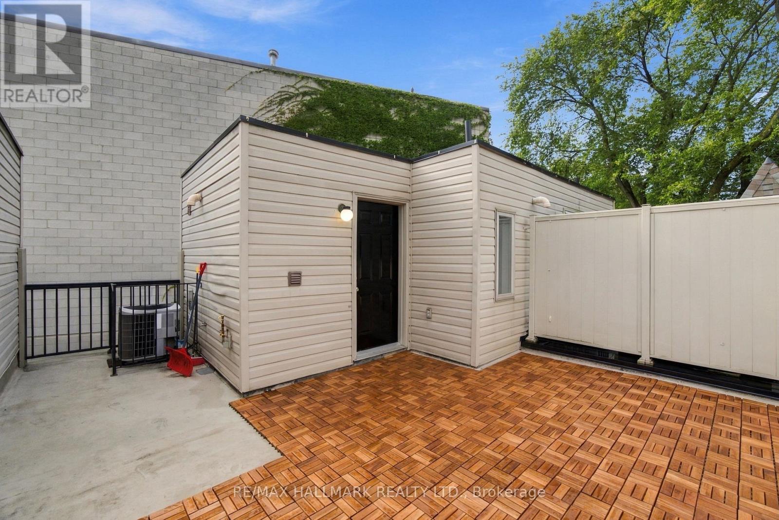 549 Shuter Street, Toronto, Ontario  M5A 1X9 - Photo 25 - C13800734