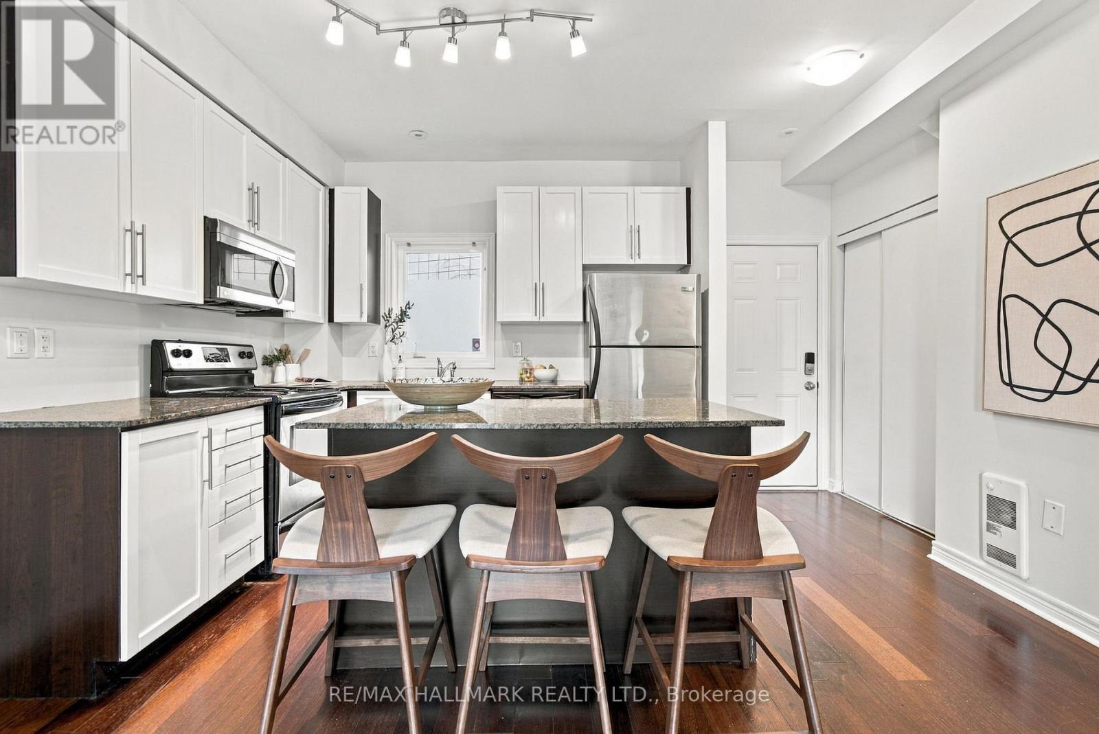 549 Shuter Street, Toronto, Ontario  M5A 1X9 - Photo 9 - C13800734