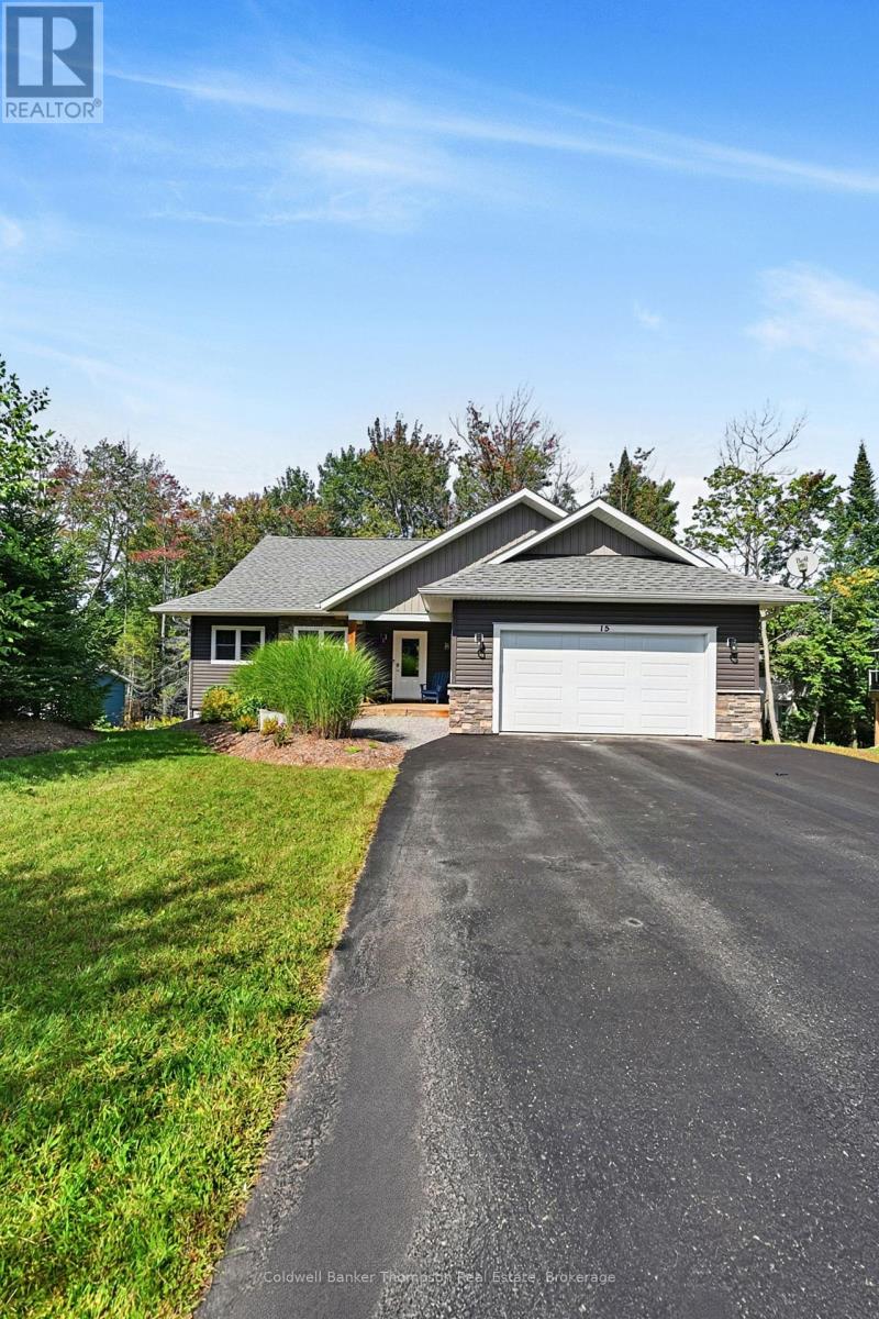 15 GOODWIN DRIVE, Huntsville, Ontario
