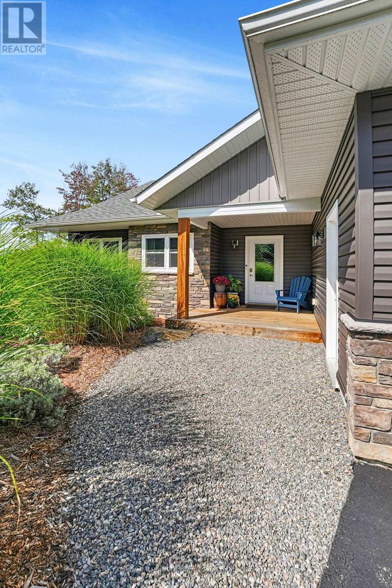 15 Goodwin Drive, Huntsville, Ontario  P1H 2R3 - Photo 2 - X13800768