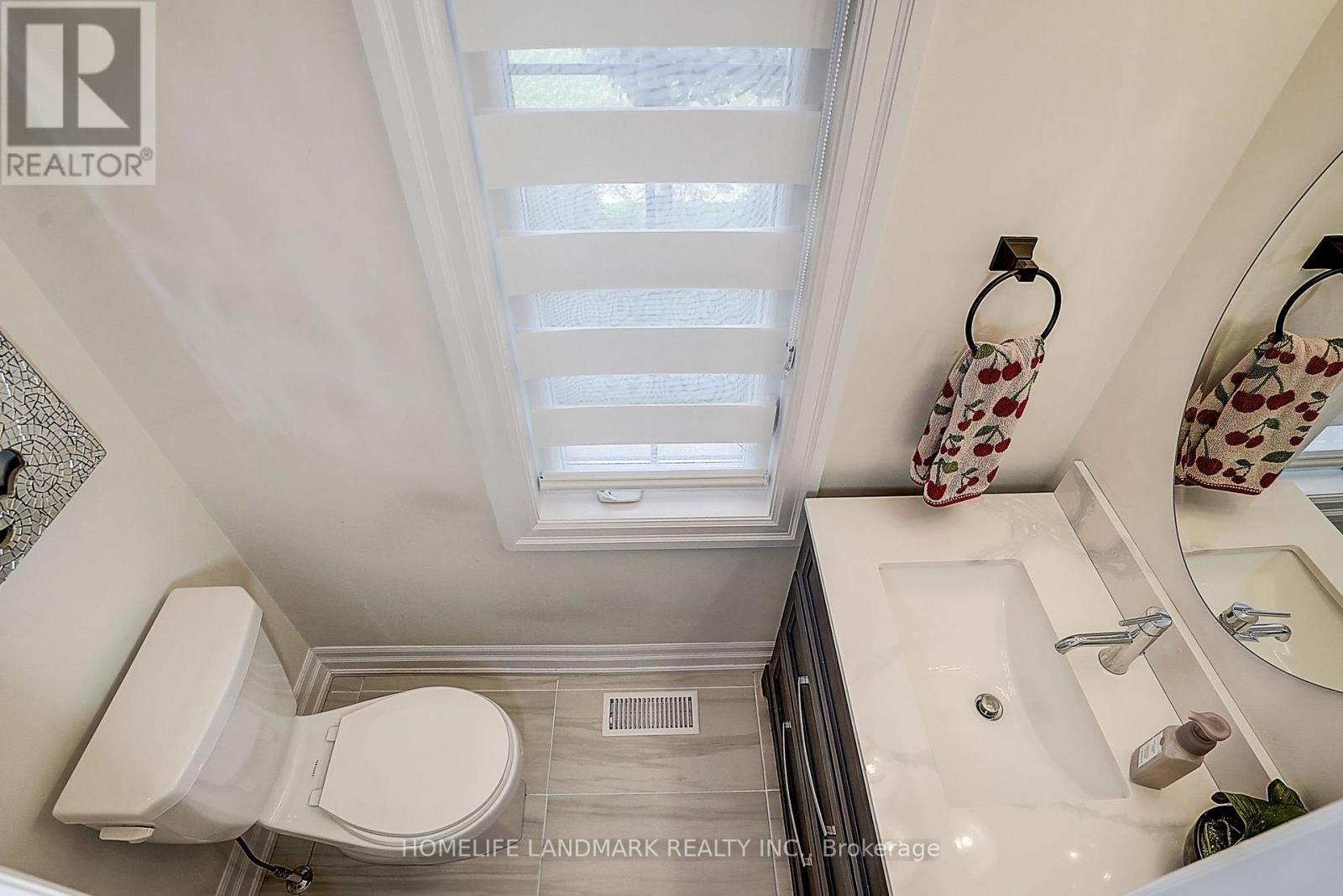 56 Botelho Circle, Aurora, Ontario  L4G 3X2 - Photo 20 - N13800700