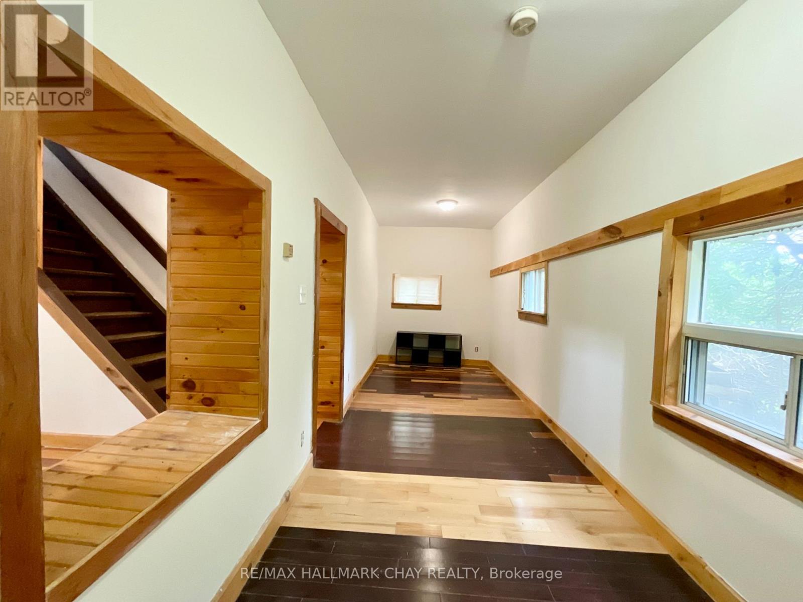 961 7th Line, Innisfil, Ontario  L9S 4G2 - Photo 4 - N13800754