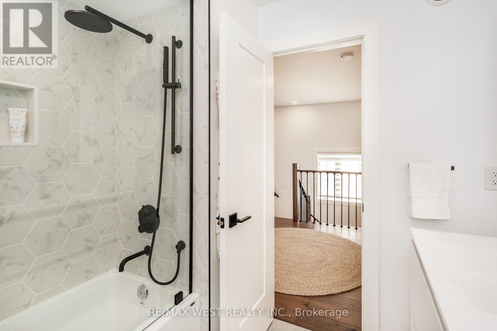 3437 Park Heights Way, Mississauga, Ontario  L5M 0V5 - Photo 37 - W13800682