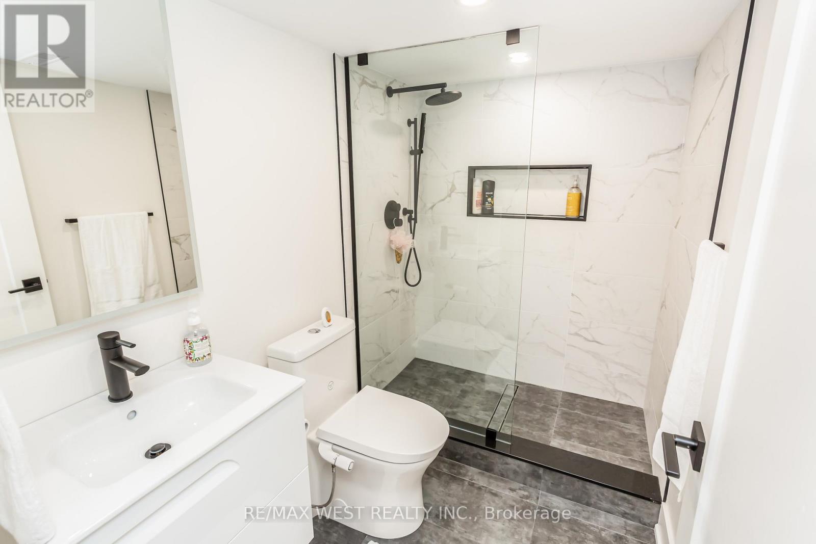 3437 Park Heights Way, Mississauga, Ontario  L5M 0V5 - Photo 44 - W13800682
