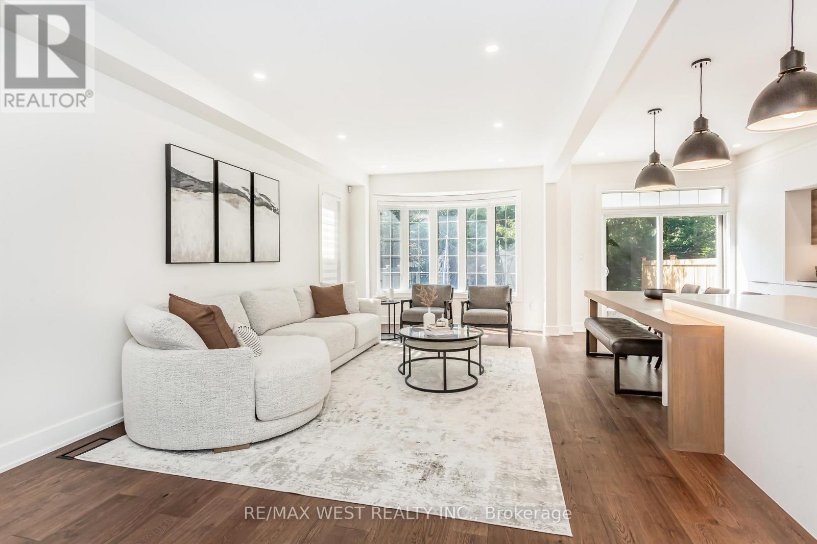 3437 Park Heights Way, Mississauga, Ontario  L5M 0V5 - Photo 7 - W13800682