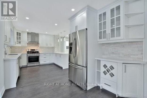 275 River Oaks Boulevard W, Oakville, Ontario  L6H 3V2 - Photo 18 - W13800694