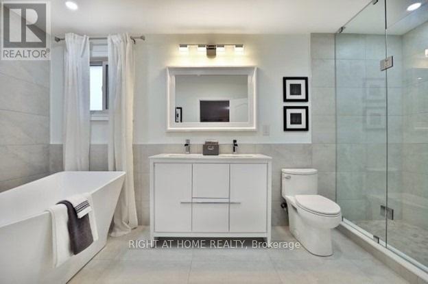275 River Oaks Boulevard W, Oakville, Ontario  L6H 3V2 - Photo 34 - W13800694