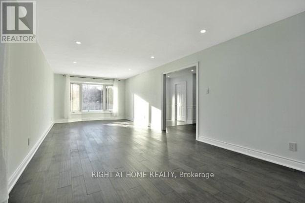 275 River Oaks Boulevard W, Oakville, Ontario  L6H 3V2 - Photo 6 - W13800694