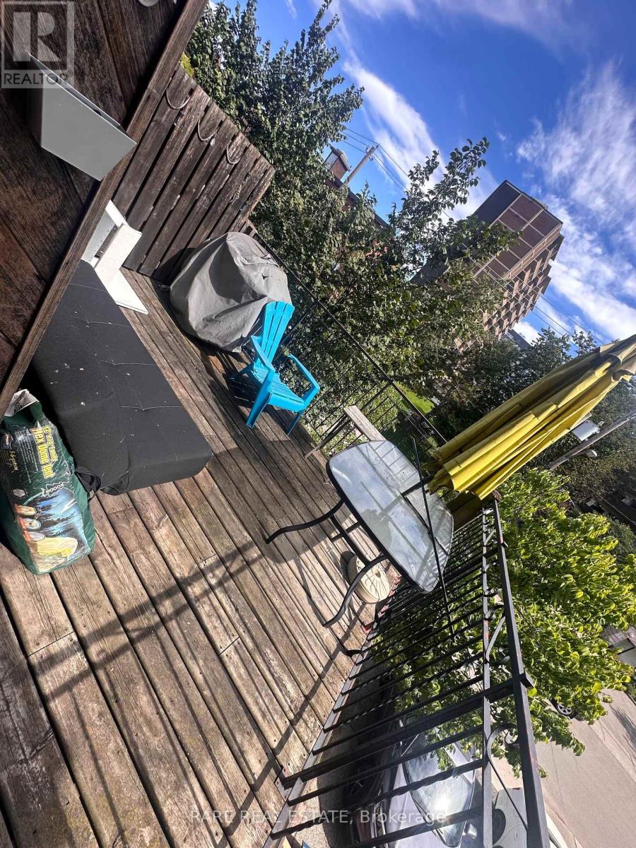 5 - 120 Spencer Avenue, Toronto, Ontario M6K 2J6 - Photo 3 - W13800736