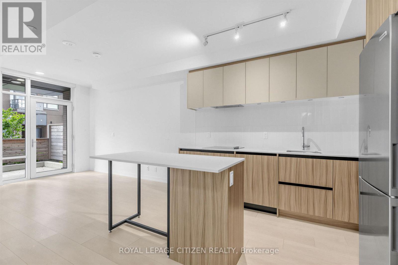 B-0103 - 7950 Bathurst Street, Vaughan, Ontario  L4J 0L4 - Photo 4 - N13798424