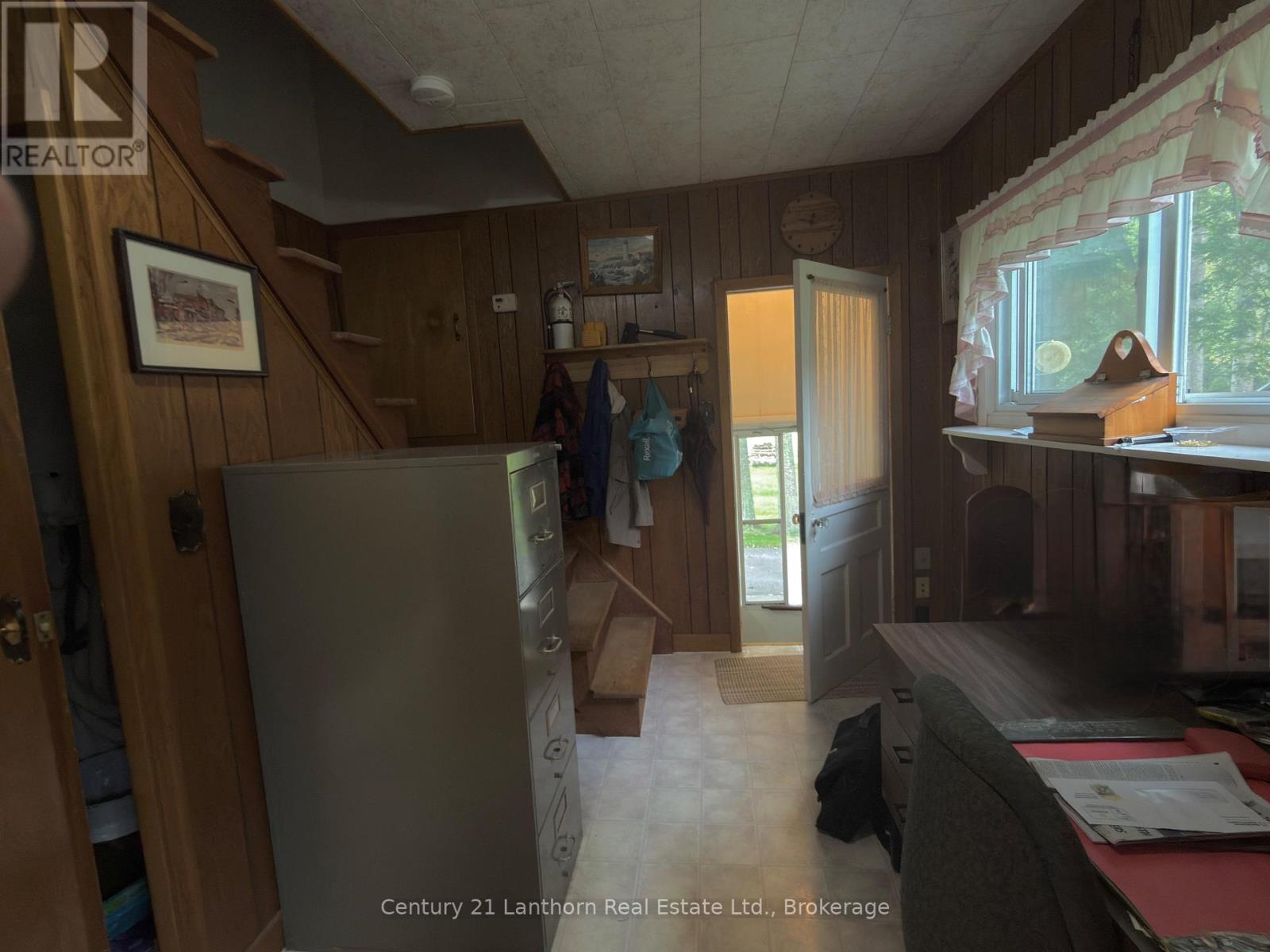 472 County Rd 10 Road W, Prince Edward County, Ontario  K0K 2T0 - Photo 16 - X13800830