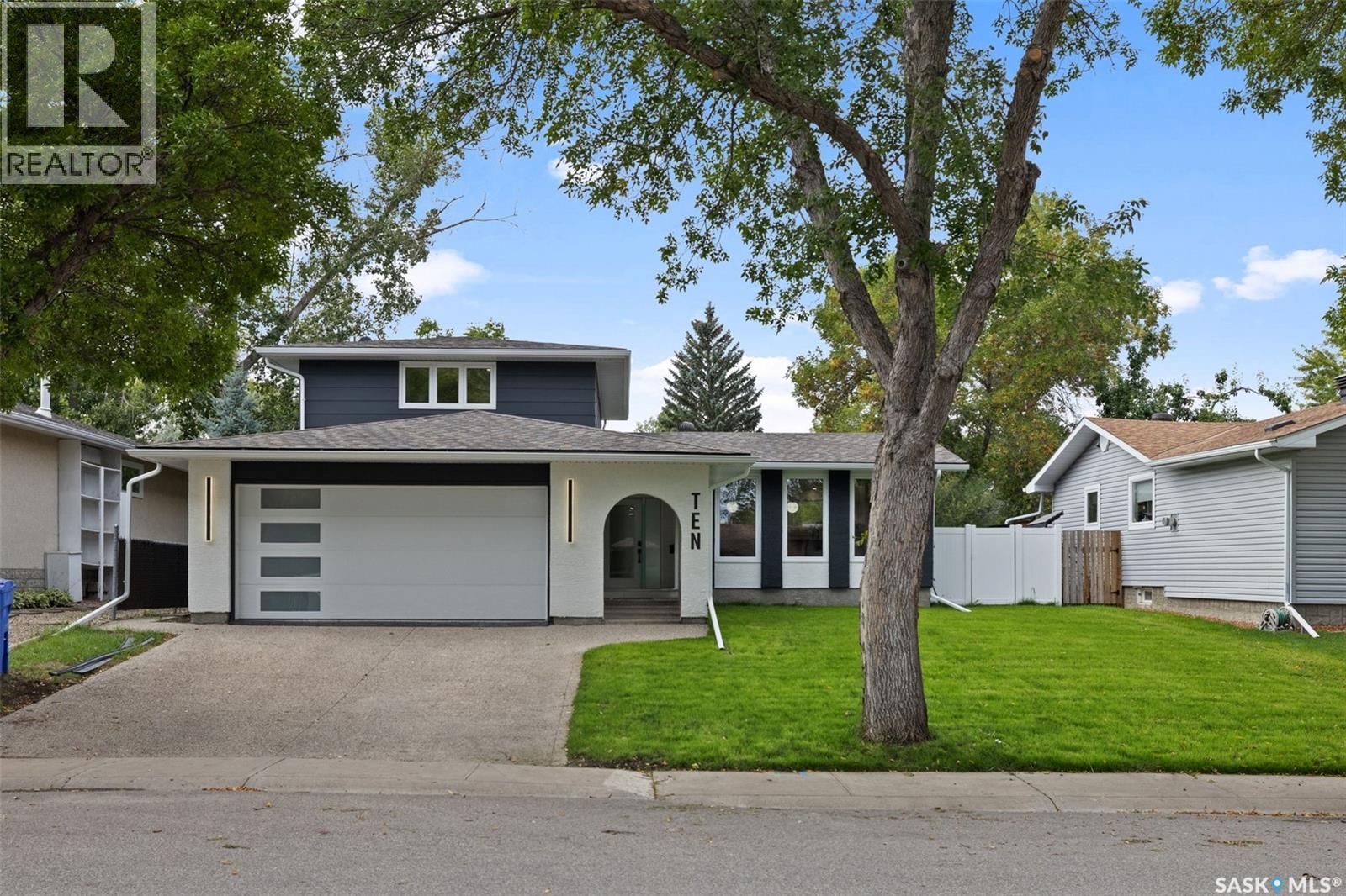 10 Selkirk Crescent, Regina, Saskatchewan  S4S 6J4 - Photo 2 - SK048720