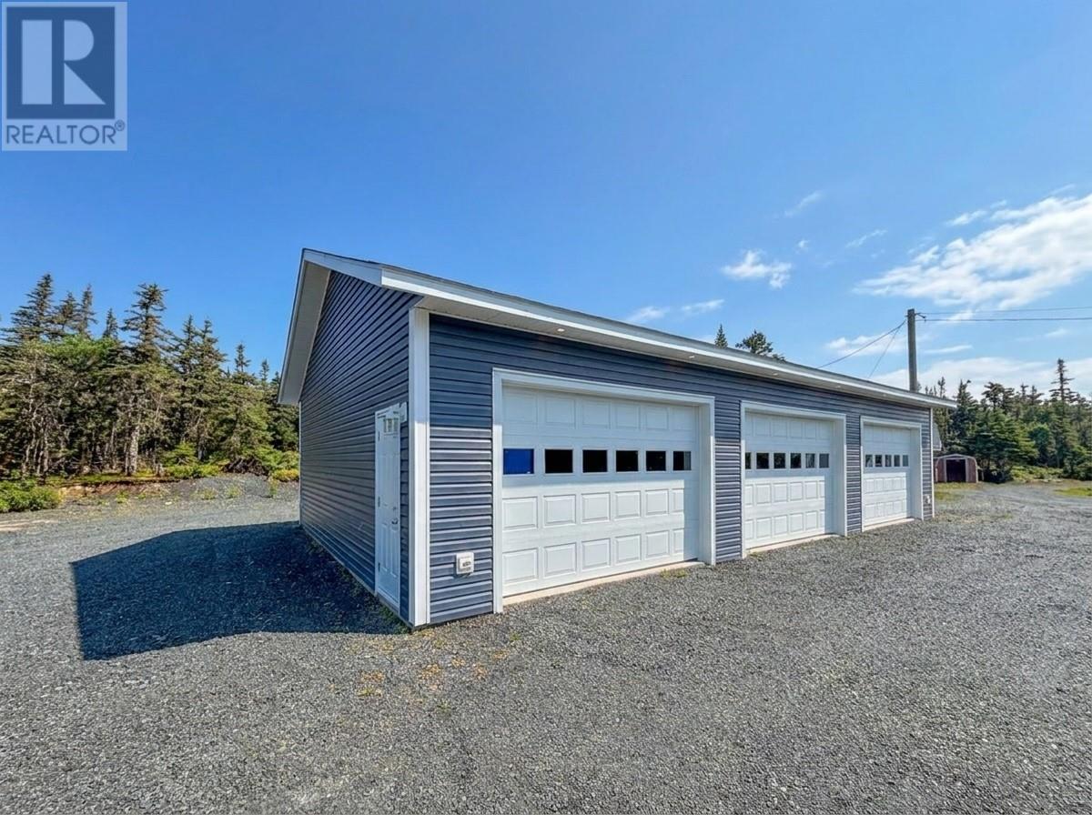 324 Hodgewater Line, Makinsons — photo 14