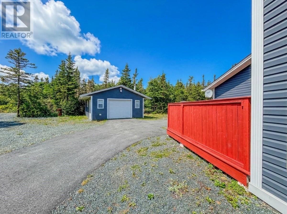324 Hodgewater Line, Makinsons — photo 16