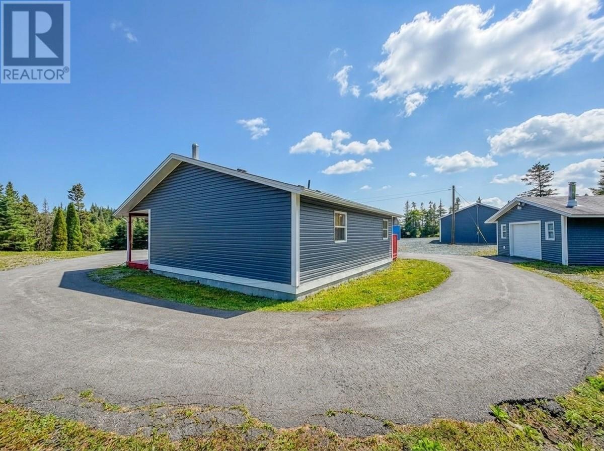 324 Hodgewater Line, Makinsons — photo 17