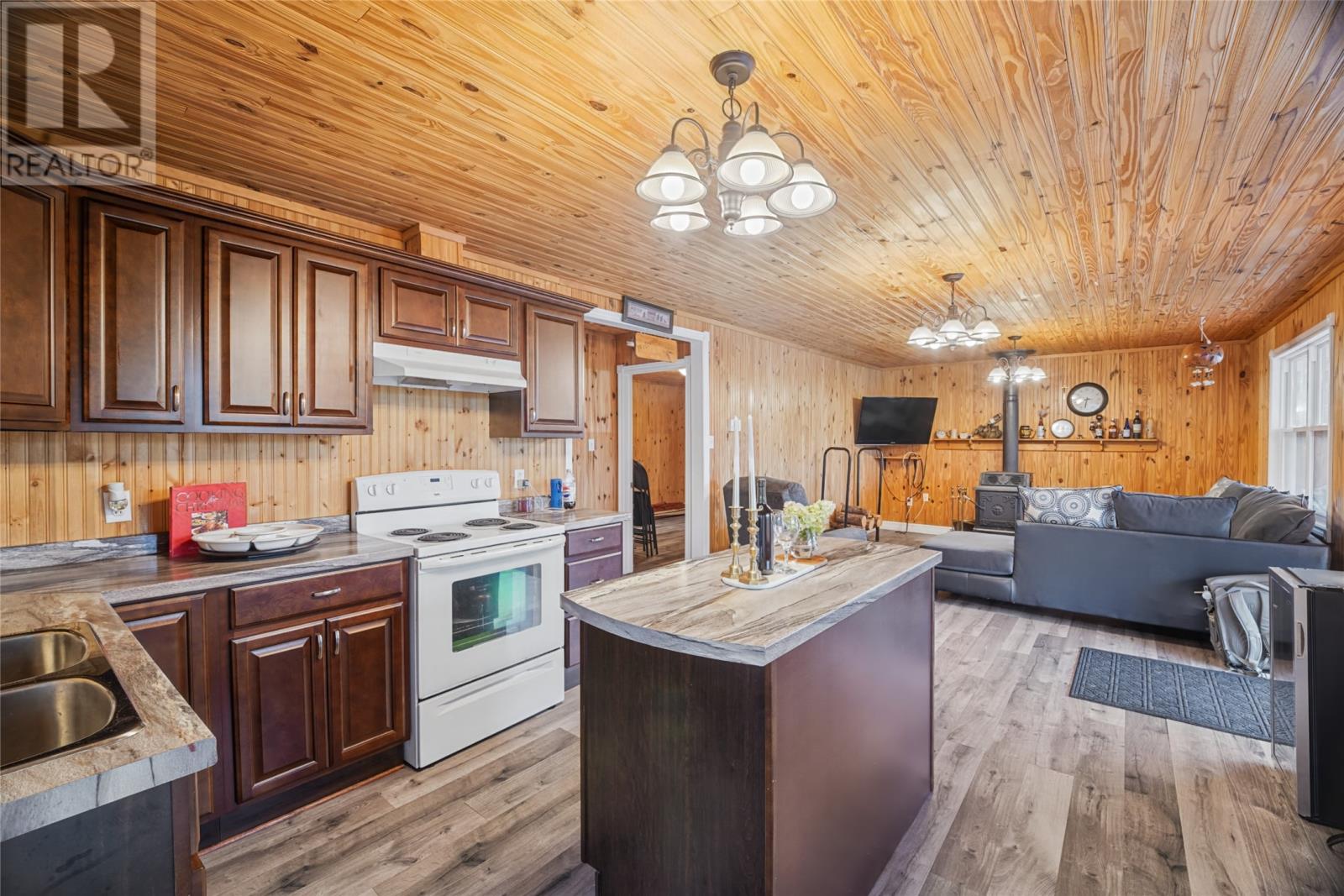 324 Hodgewater Line, Makinsons — photo 4